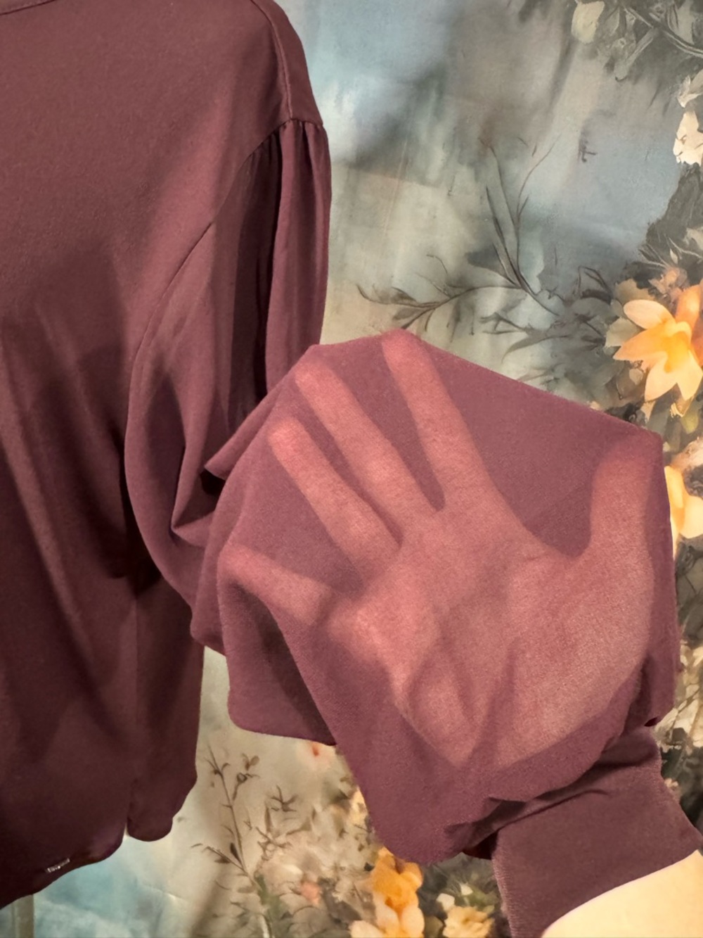 NWT Calvin Klein Long-Sleeve Scoop Neck Top in Merlot - Picture 4 of 11